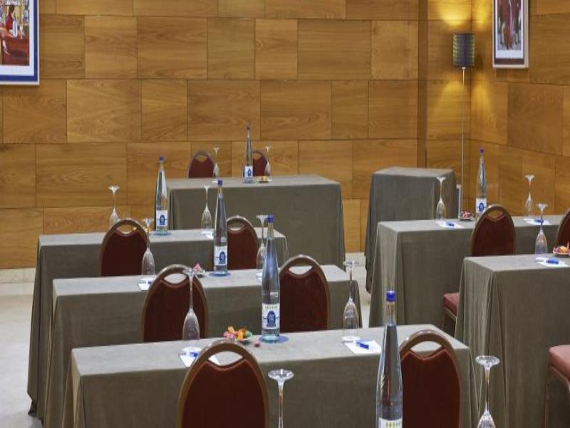 Nh Sport Hotel Zaragoza Exterior photo
