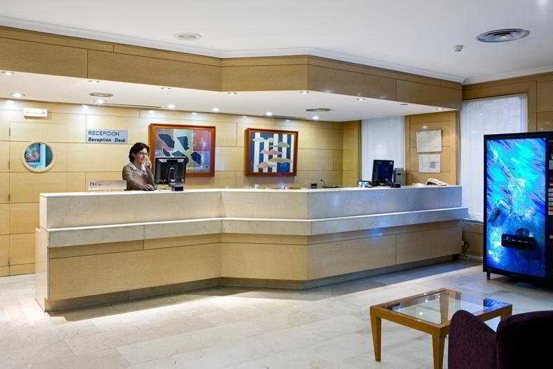 Nh Sport Hotel Zaragoza Exterior photo